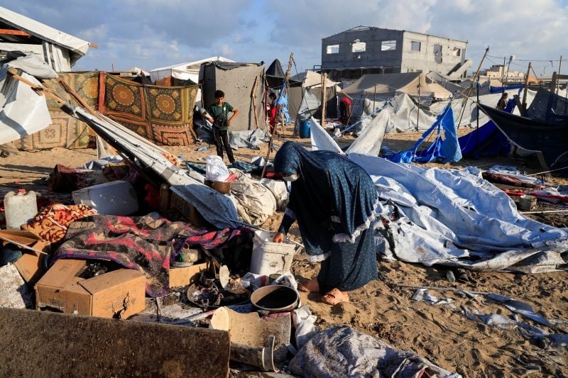 Israel reauthorizes partial entry of private goods into Gaza
