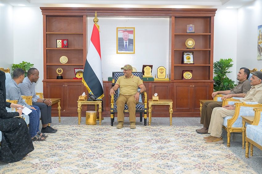 طارق صالح يبحث مع وفد "أطباء بلا حدود" الوضع الصحي في الساحل الغربي