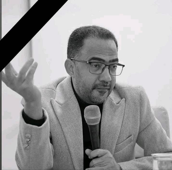 وزارة الإعلام تنعي نائب وزير الإعلام السابق والقامة الأدبية فؤاد الحميري