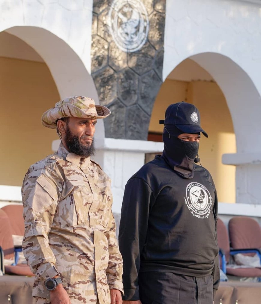 الزبيدي يرفض استقالة الشنيني ويوجه بعودته