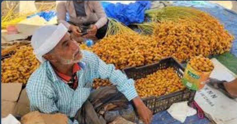 غضب شعبي في شبوة بعد فرض جبايات غير قانونية على بائعي التمر من قبل قوات النجدة