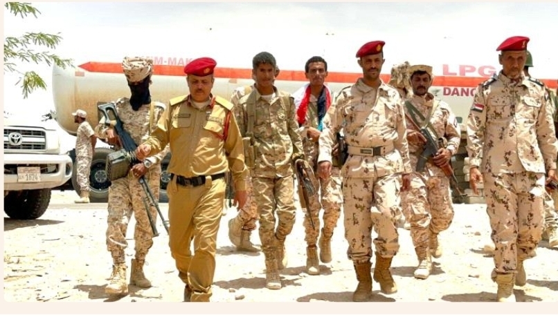القيادة العسكرية الجنوبية تطمئن على جاهزية القوات في محاور شبوة