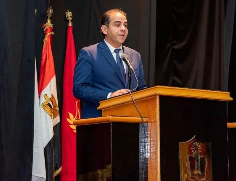 رئيس جامعة بورسعيد يوجه بأقامة فاعلية اليوم العالمى للدرن للتعرف على طرق الوقاية والتشخيص والعلاج ومكافحته