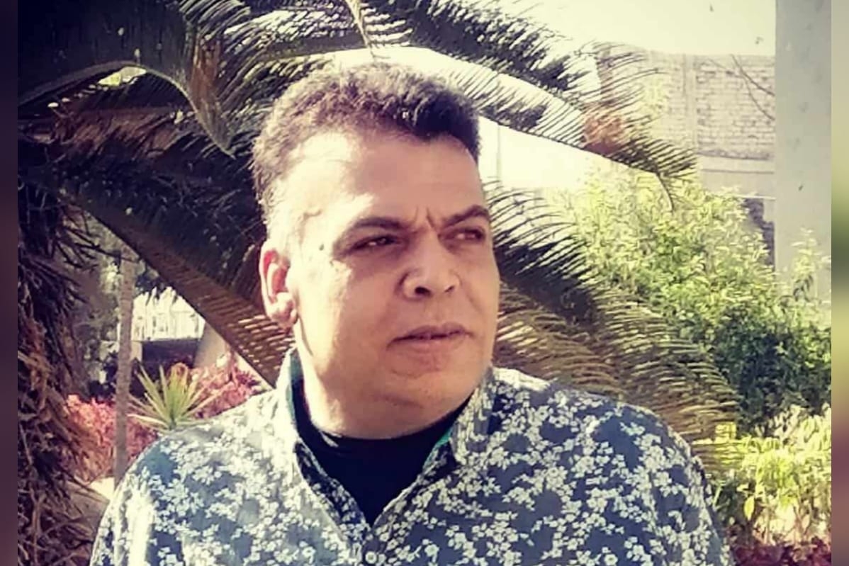 مركز العز للنشر والتوزيع يقف بجانب الأسر المصرية بتخفيضات كبيرة على أسعار الكتب