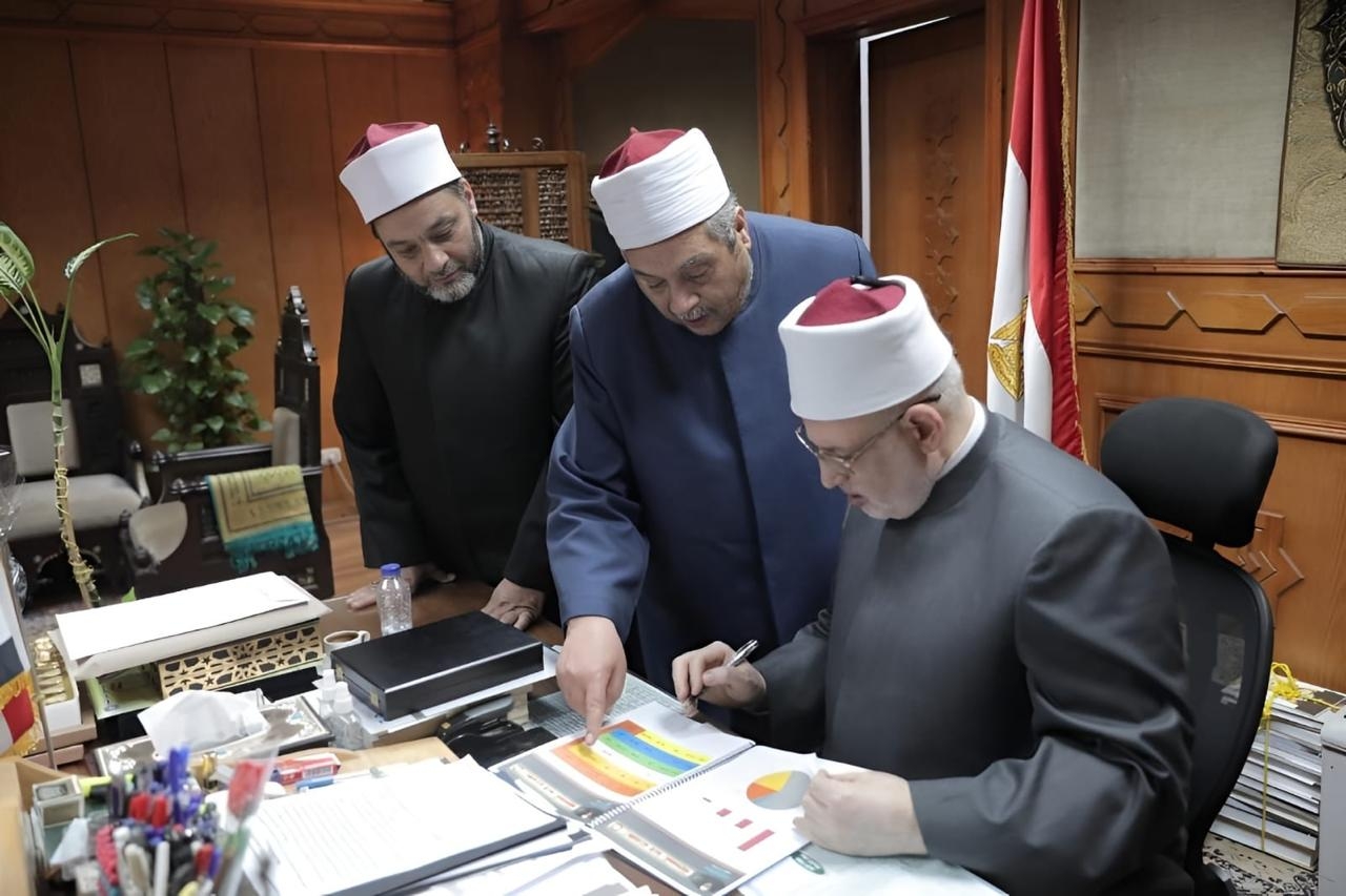 وكيل الأزهر يعتمد نتيجة مسابقة الأزهر السنوية لحفظ القرآن الكريم للعام 2025/2024م