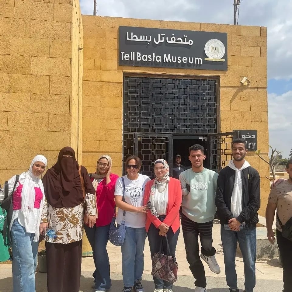 جامعة قناة السويس تختتم أسبوعها البيئي برحلة ميدانية