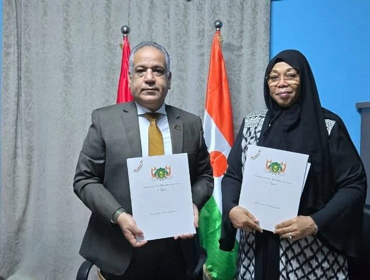 بروتوكول تعاون بين جمعية رجال الأعمال المصريين الأفارقة وغرفة تجارة النيجر بسفارة النيجر بالقاهرة