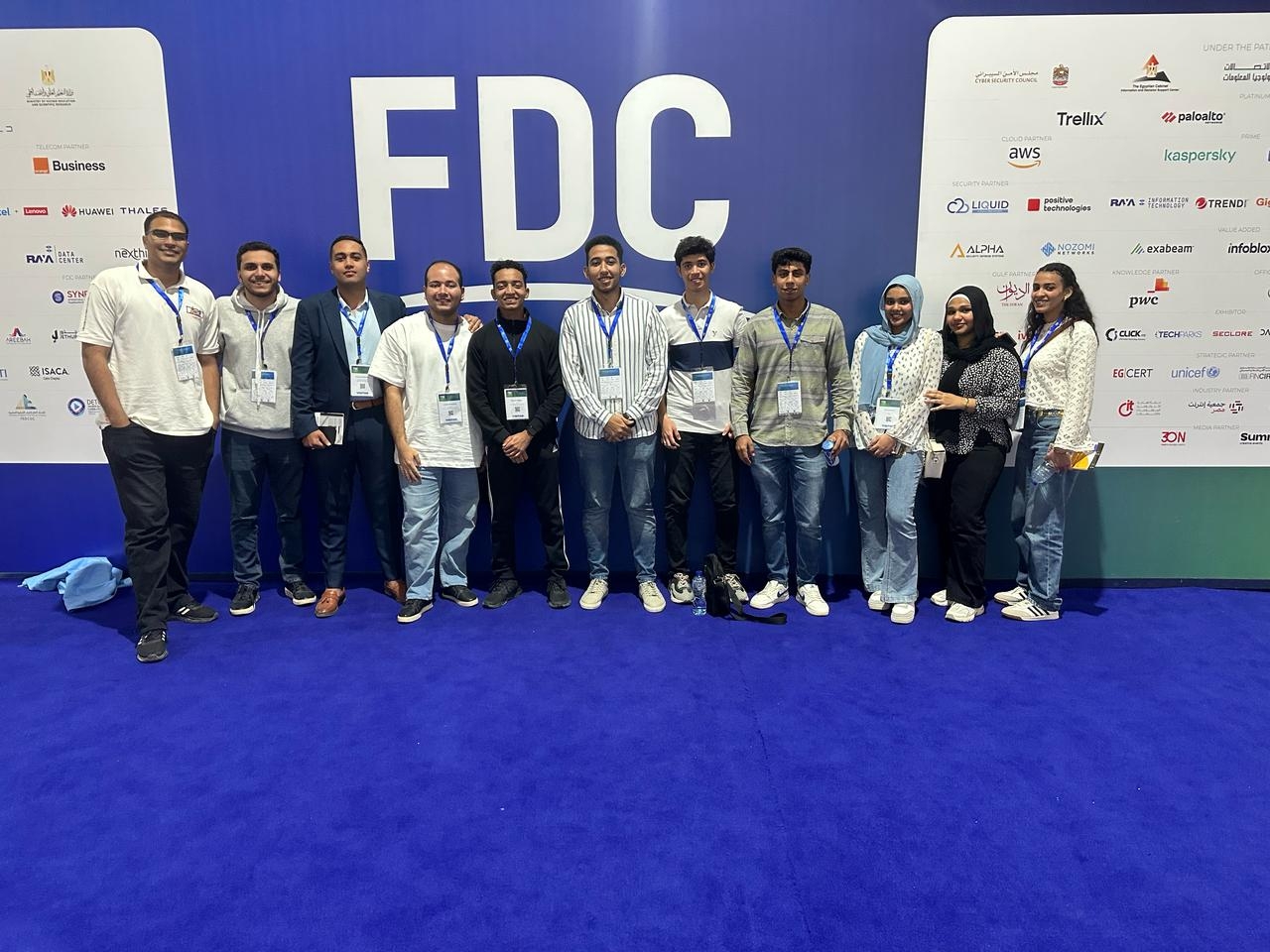 طلاب 'الإسماعيلية الجديدة الأهلية' يشاركون في قمة مستقبل الدول الرقمية