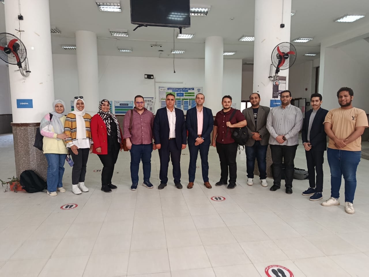 تعاون مثمر بين جامعة قناة السويس ووزارة الاتصالات