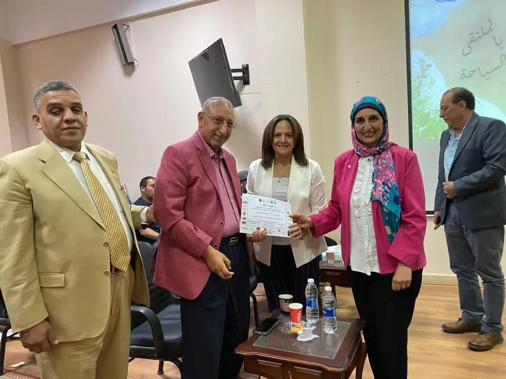 الملتقى التوظيفي السادس بكلية السياحة والفنادق