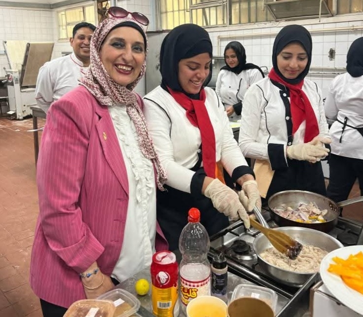 السياحة والفنادق بجامعة القناة تواصل الامتحانات العملية والشفوية