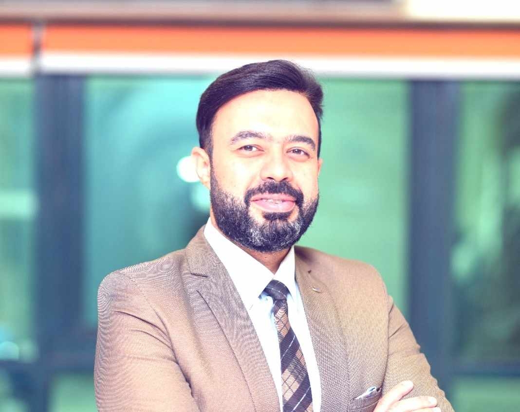 الدكتور أحمد عاصم الملا: تقنيات الإخصاب الحديثة تعيد الأمل لمن ظن أن الأبواب أُغلقت
