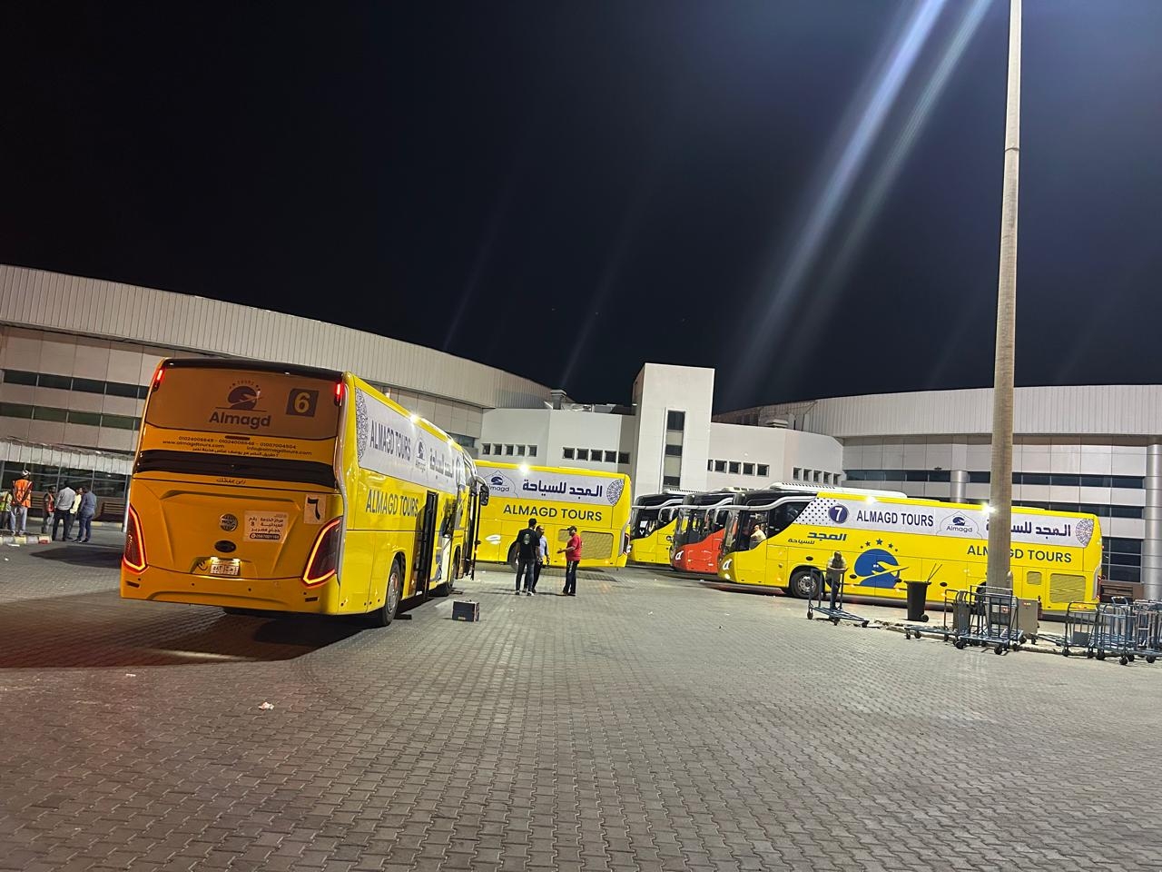 وصول 132 حاج من حجاج البر و3 باص حج عبر ميناء نويبع على متن العبارة 'سينا'
