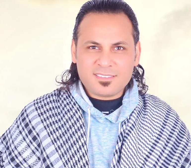 المطرب الموهوب أحمد عبده متعدد المواهب
