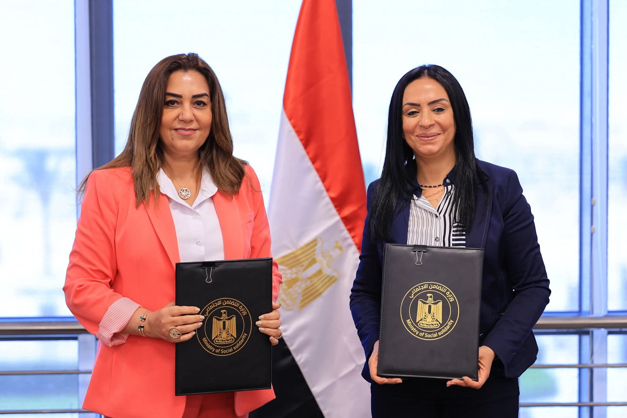 • وزيرتا التضامن الاجتماعي والتنمية المحلية توقعان بروتوكول تعاون بشأن مشروع 'أيادي مصر'
