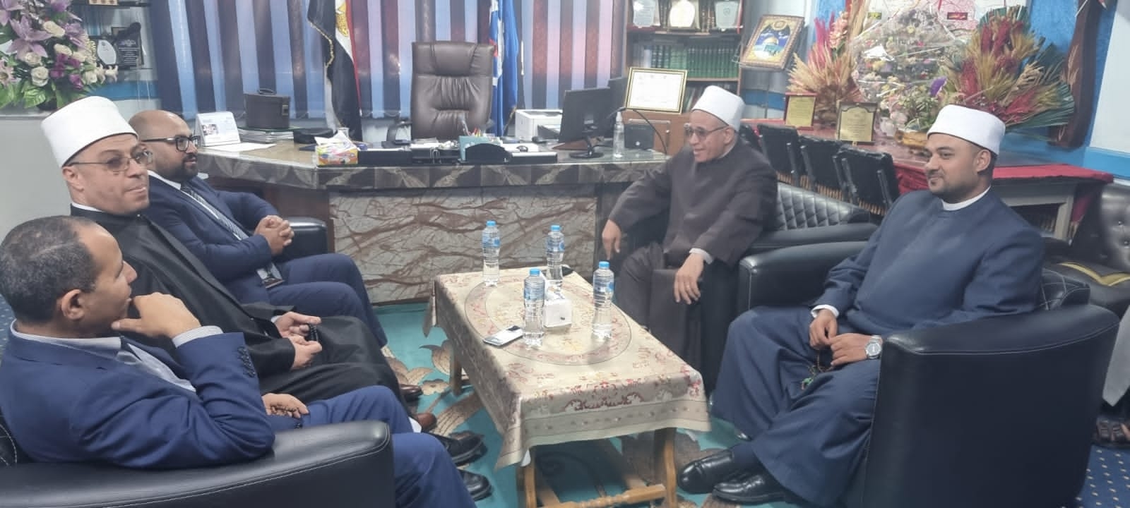 رئيس القطاع الديني يلتقي قيادات الدعوة والأئمة باوقاف السويس
