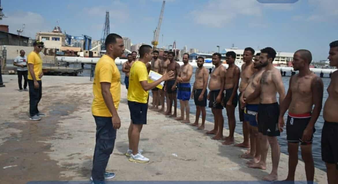 رفع كفاءة فرق الإنقاذ وتعزيز إجراءات السلامة على شواطئ الإسكندرية