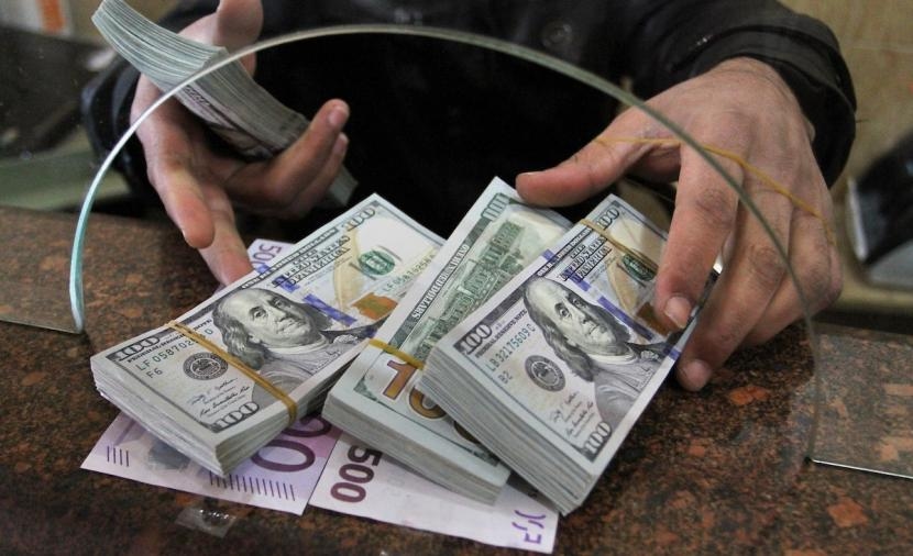 الدولار مقابل الشيكل.. أسعار صرف العملات في فلسطين اليوم الأحد 13 يوليو