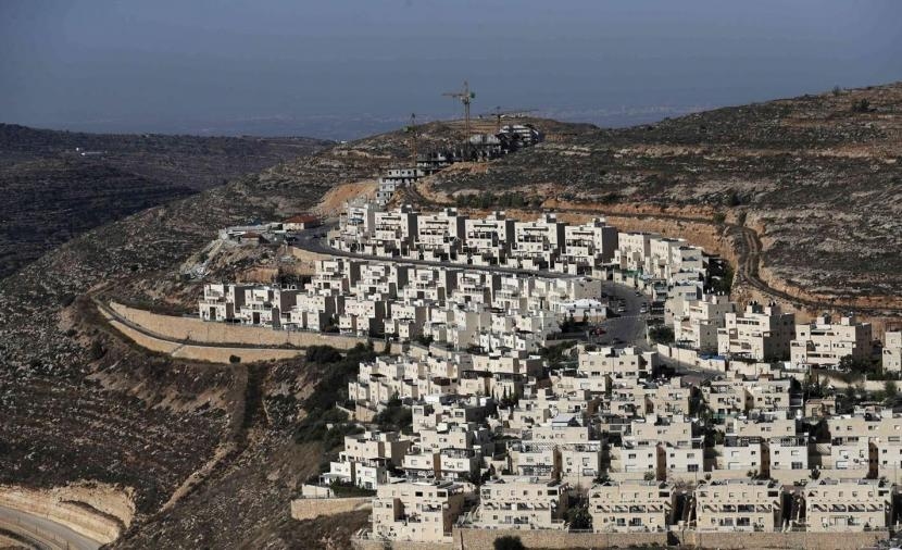 "شؤون القدس" تحذر من تداعيات المصادقة على مخططات استيطانية بالمدينة