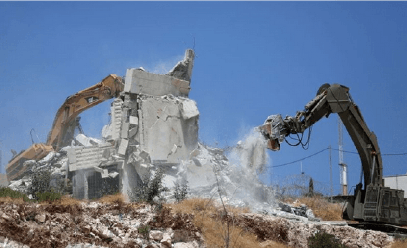 الاحتلال هدم 33 مبنى بالقدس خلال مايو