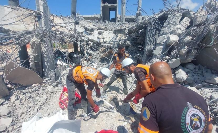 الدفاع المدني ينفذ 38 مهمة بغزة خلال 24 ساعة
