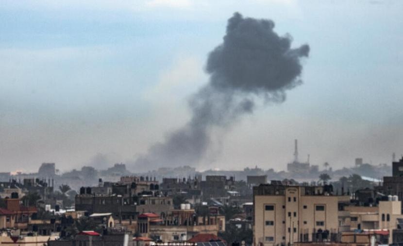 شهيدان باستهداف طائرات الاحتلال مجموعة مواطنين شمال غربي غزة