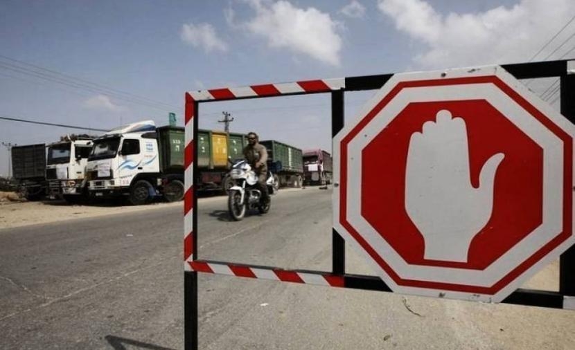 "المنظمات الأهلية": 130 ألف طن من مواد الإغاثة محتجزة على حدود غزة