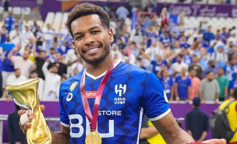 ثروة علي البليهي 2025: كيف جمع مدافع الهلال 38 مليون ريال سعودي؟