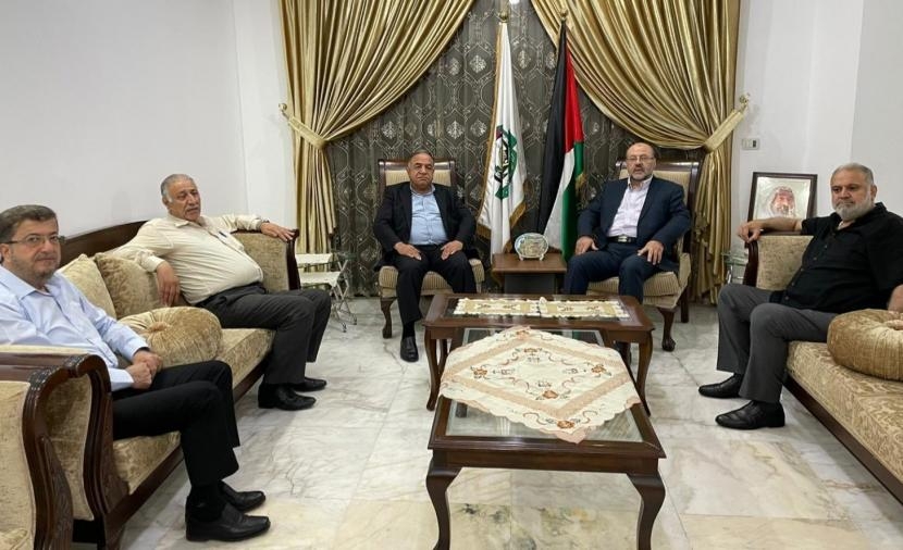 "حماس" و "القيادة العامة" تبحثان تطورات القضية الفلسطينية وتؤكدان حق الشعب بالمقاومة