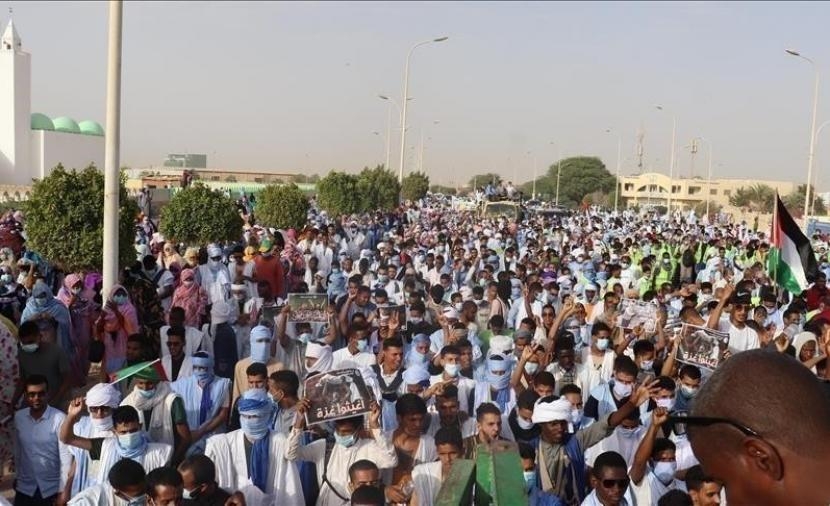 عشرات آلاف الموريتانيين يشاركون في مسيرة منددة بالإبادة في غزة