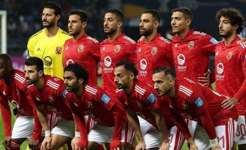 صفا \ فيفا يحسم الجدل: تأكيد مشاركة الأهلي وحيدًا في كأس العالم للأندية.