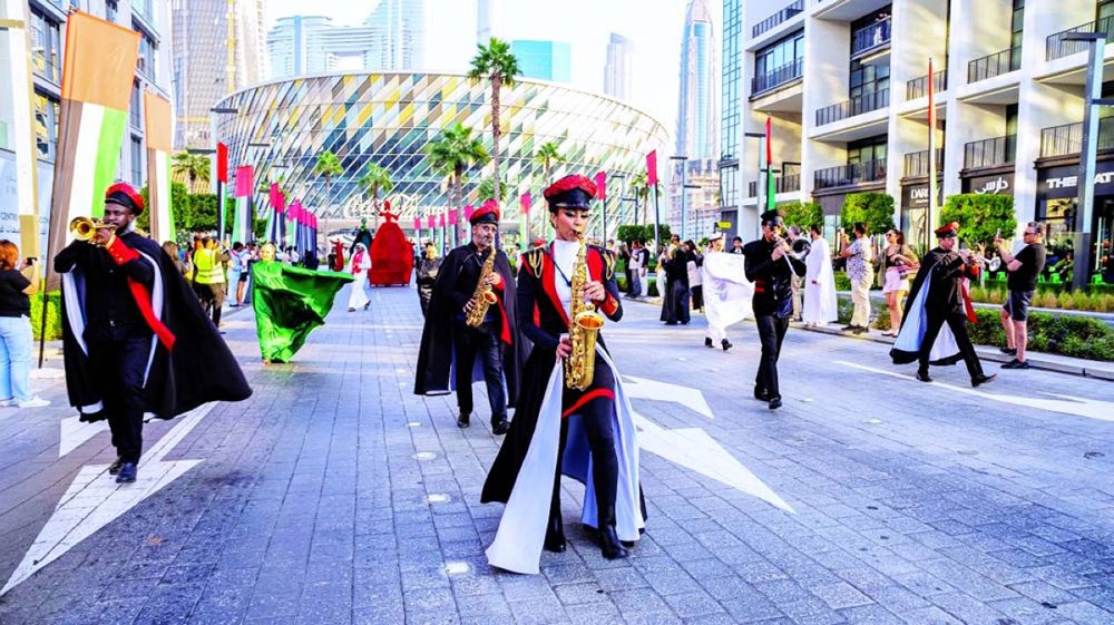 دبي تكشف عن جدول مليء بالفعاليات الممتعة والحفلات الموسيقية وعروض التجزئة والأنشطة الثقافية احتفالاً بعيد الاتحاد الـ 53 لدولة الإمارات