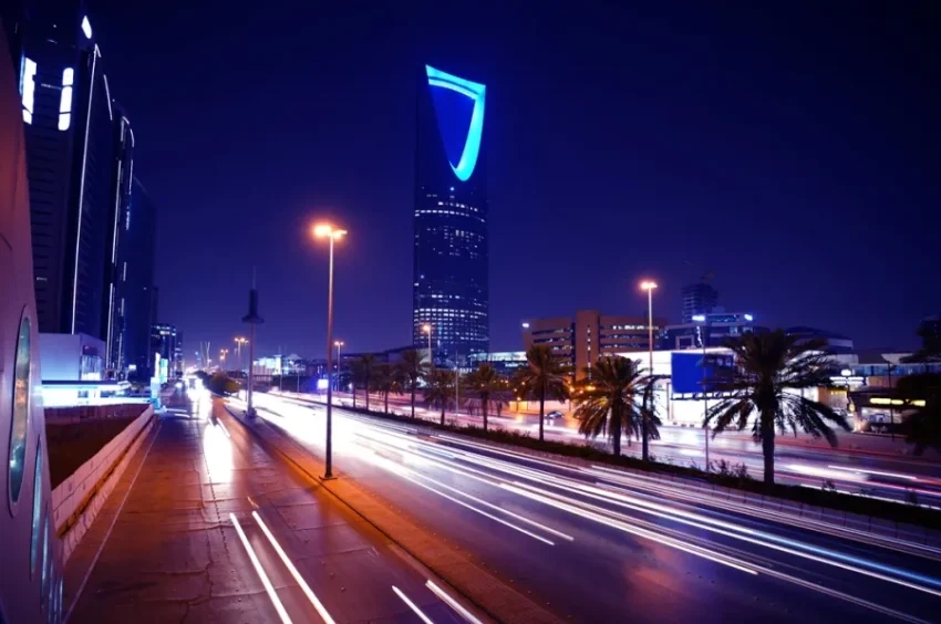 شارع التحلية بالرياض وجهة ترفيهية مميزة .. كل ما ترغب في معرفته