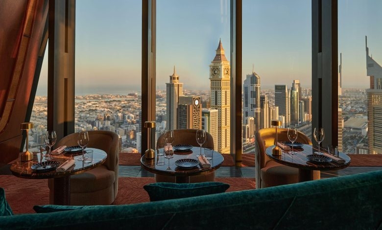 مطعم Bar des Prés يقدم لك تجربة عشاء فاخر على ارتفاع شاهق بدبي