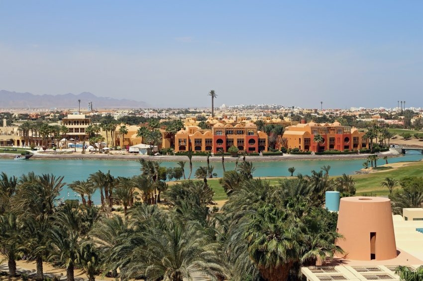 أوراسكوم للتنمية تطلق فنادير شورز في مدينة الجونة