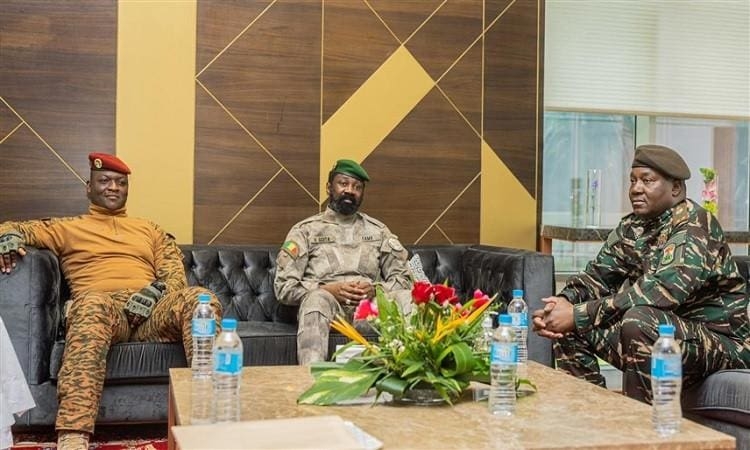 مالي.. توصية بتنصيب غويتا رئيساً لخمس سنوات أخرى صحراء ميديا