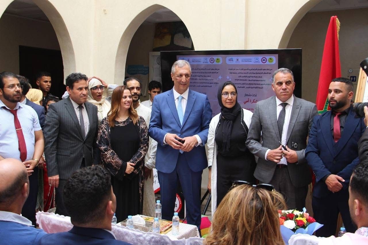 بالصور : حضور والي جهة مراكش آسفي فريد شوراق لجلسة العرفان والوفاء لجمعية 'باركا إدمان' تأكيد لدعمه المتواصل للمبادرات الإنسانية في لحظات مفعمة بالحب والعفوية