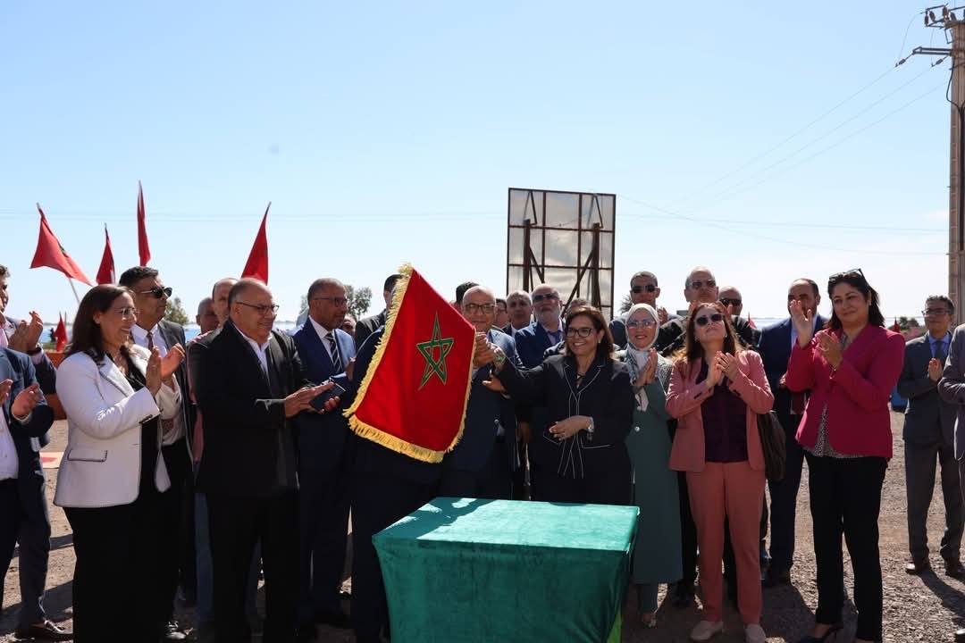 كاتبة الدولة المكلفة بالصيد البحري تعطي الانطلاقة الرسمية لبناء سوق السمك بالجملة ببني أنصار