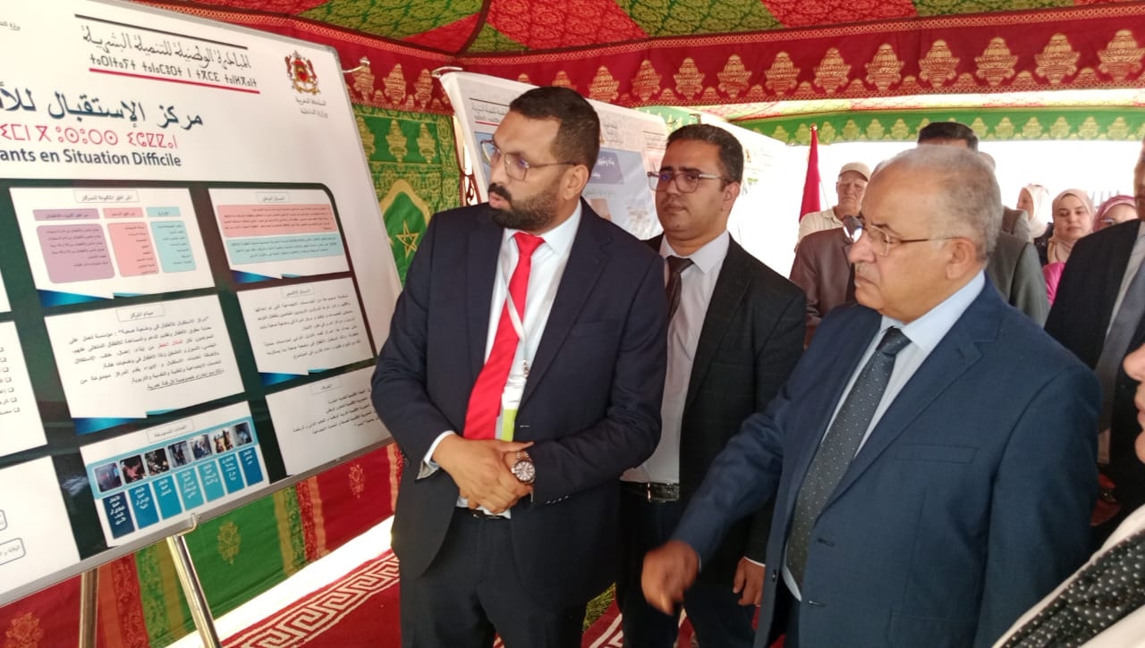 عامل إقليم الخميسات يُشرف على افتتاح مركز الأطفال في وضعية صعبة بجماعة آيت أوربيل