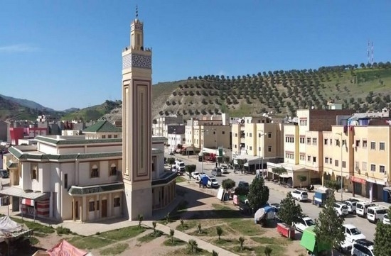 تيسة …من جوهرة إلى مدينة غارقة في سوء التدبير والفساد الإداري