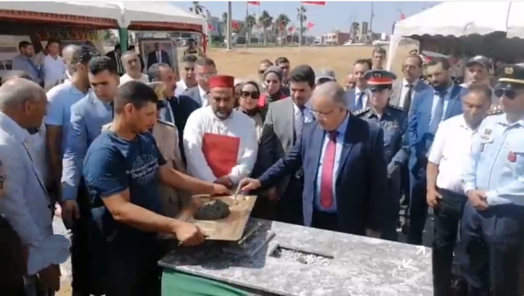 عامل إقليم الخميسات يُشرف على تدشين مشاريع تنموية بسيدي علال البحراوي احتفالاً بعيد العرش المجيد