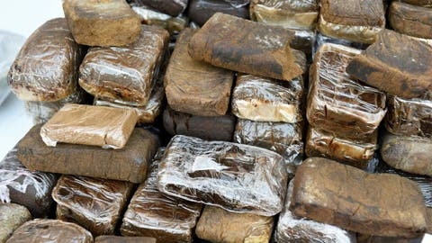 إحباط محاولة تهريب 28 كلغ من الشيرا بميناء بني أنصار