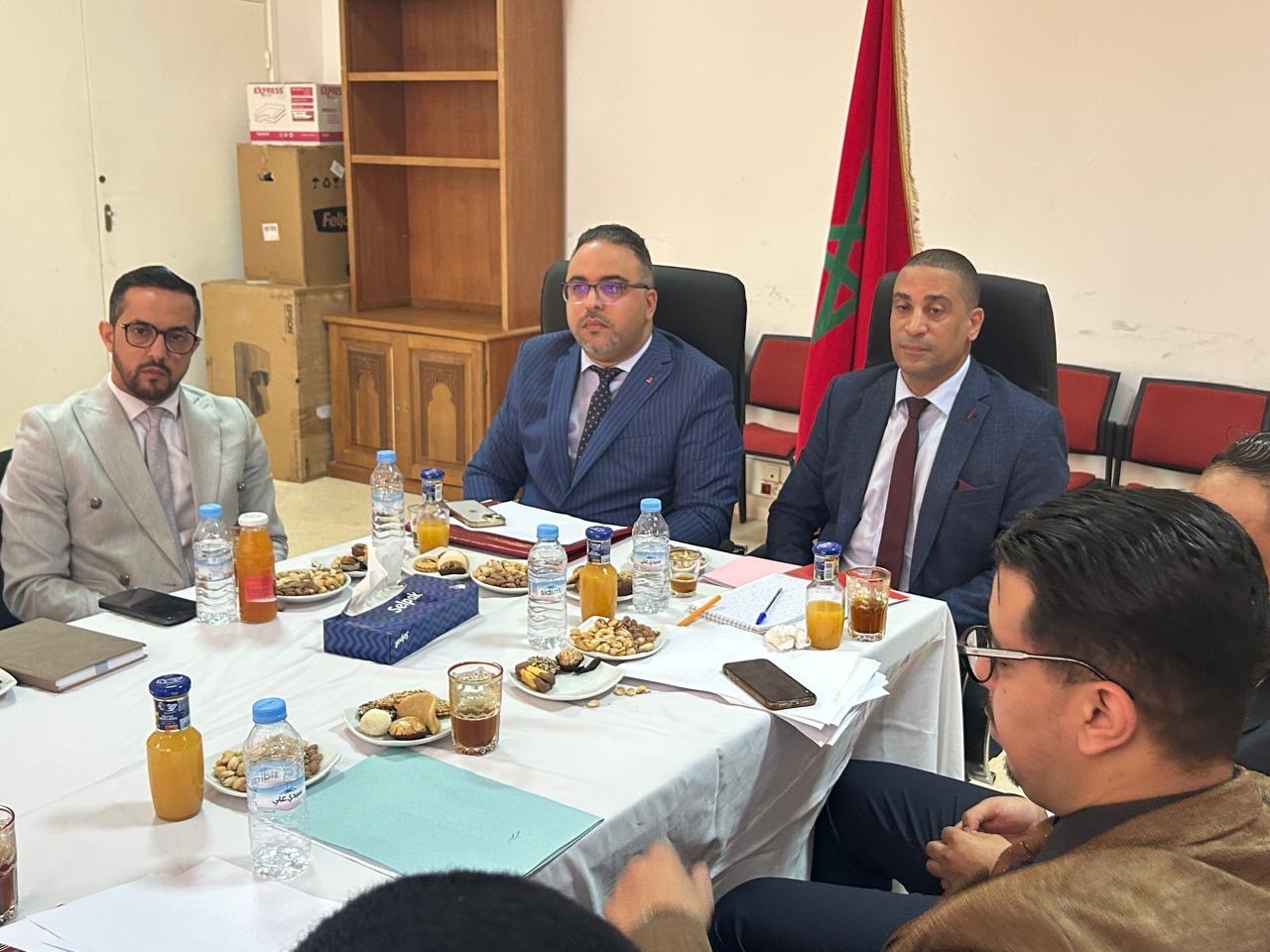 'ابتدائية طانطان تبحث آليات تنزيل قانون العقوبات البديلة في مائدة علمية بمشاركة مختلف المتدخلين'