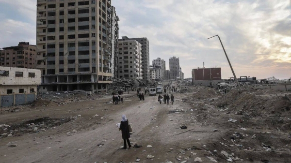 Returning home to northern Gaza, Palestinians find death and destruction