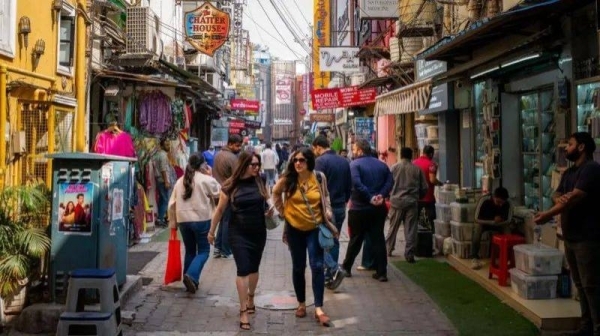 A billion Indians have no spending money, says report