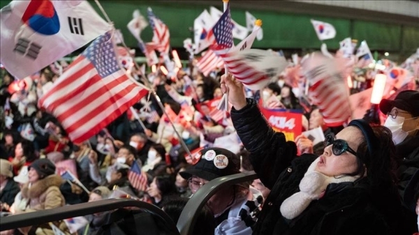 South Korea's political crisis deepens as rival protests erupt over impeached President