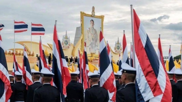 Thai arrest warrant issued for US academic under ban on insulting royalty