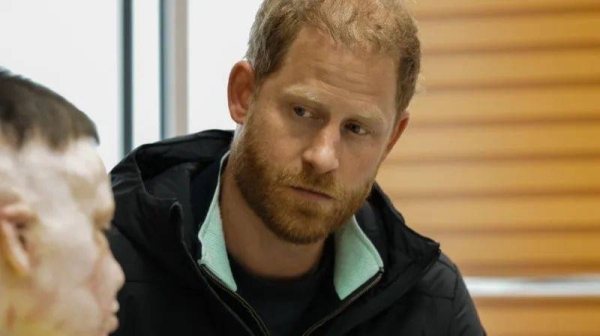 Prince Harry in surprise visit to Ukraine to meet war victims