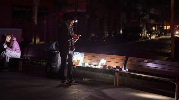 Sánchez vows to uncover reasons behind massive Iberian power outage