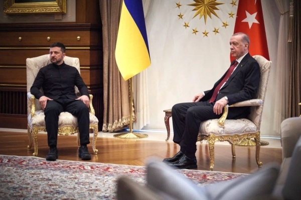 A day of confusion and chaos as Russia and Ukraine agree to first direct talks in 3 years